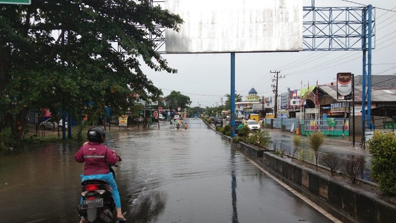 Usai Banjir Kalsel, Arus Lalu Lintas di Jalur Alternatif Terus Dipantau