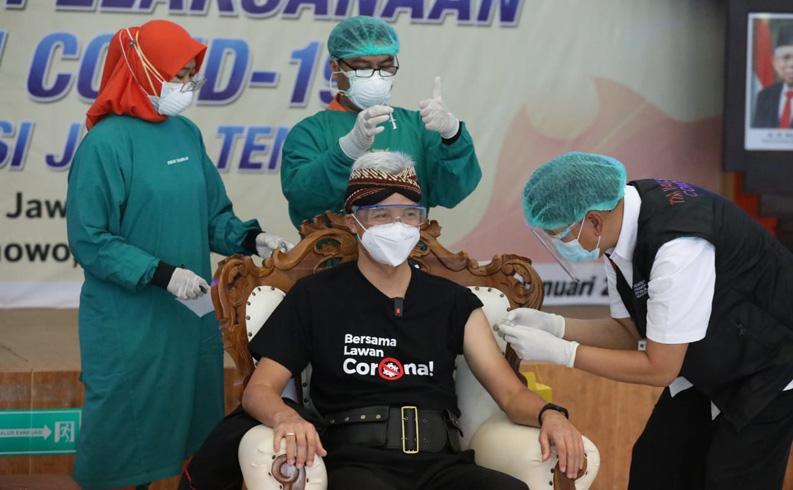 title Hadapi Vaksinasi Tahap Dua, Ganjar: Tak Ada Persiapan Khusus, Hanya Istirahat Hadapi Vaksinasi Tahap Dua, Ganjar: Tak Ada Persiapan Khusus, Hanya Istirahat