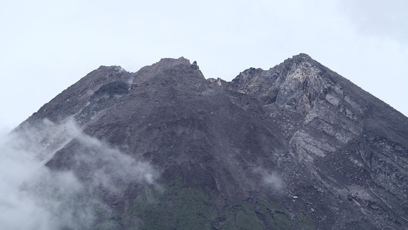 Volume Kubah Lava Baru Gunung Merapi Capai 4.600 Meter Kubik - Bagian 1