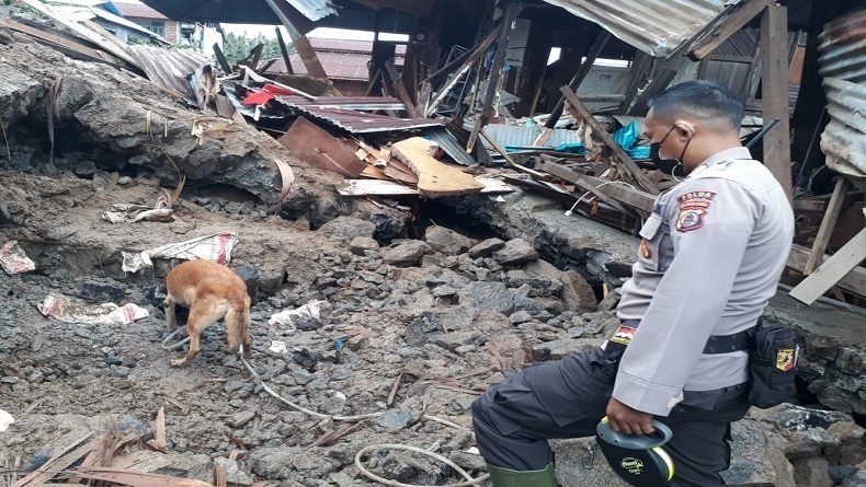 Polda Sulut Libatkan Anjing Pelacak di Setiap Pencarian Korban Tanah Longsor 