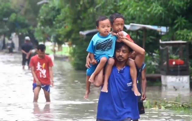 Diguyur Hujan Berjam-Jam, Lima Kecamatan di Cirebon Diterjang Banjir