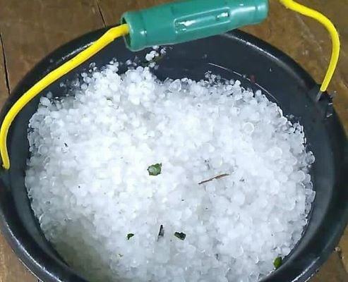 Tiga Desa di Cianjur Selatan Diterjang Hujan Aneh