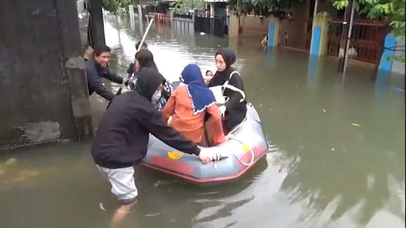 Perumnas Antang Makassar Kembali Terendam Banjir, Warga Mulai Mengungsi