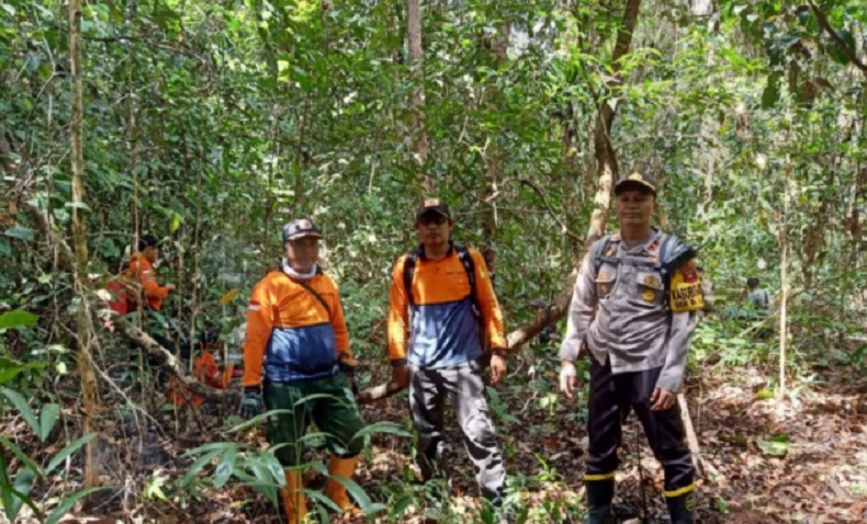 title WNI Hilang di Perbatasan Malaysia, Polisi Temukan Bungkus Obat Milik Empati WNI Hilang di Perbatasan Malaysia, Polisi Temukan Bungkus Obat Milik Empati