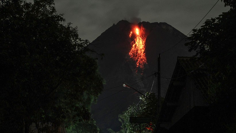  Update Merapi,  Rabu Siang Semburkan Awan Panas 8 Kali dan Lava Pijar 2 Kali