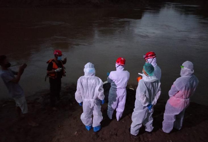 Warga Sragen Yang Ceburkan Diri Di Bengawan Solo Ditemukan Meninggal Bagian All