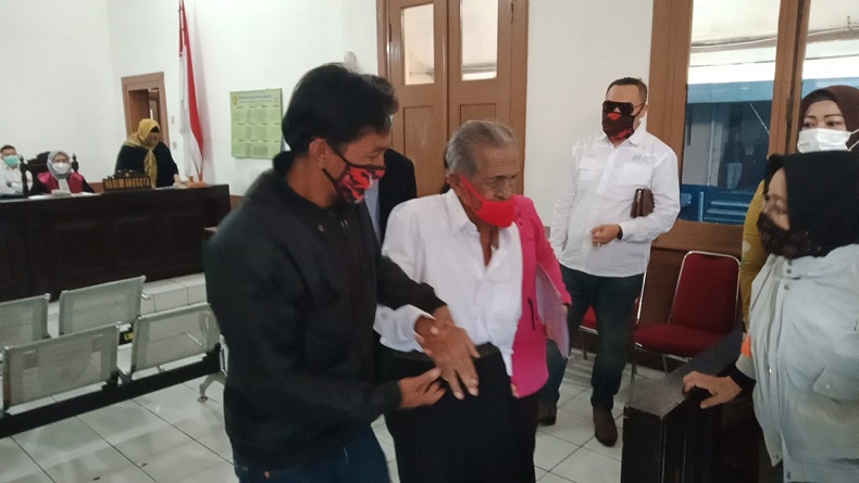Ini Fakta-fakta Kasus Anak Gugat Ayah Rp3 Miliar di Bandung