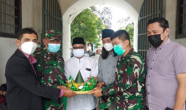 Jelang Pembangunan Rumkitlap, TNI AD Gelar Umbul Donga di Benteng Vastenburg