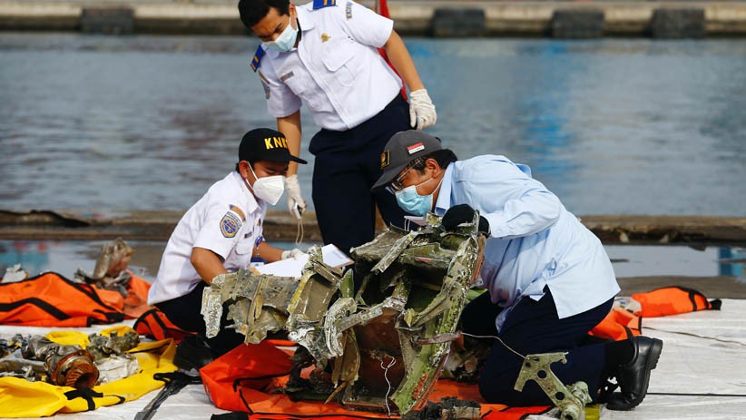 Operasi Pencarian Serpihan dan Korban Sriwijaya Air SJ-182 Dihentikan - Bagian 1