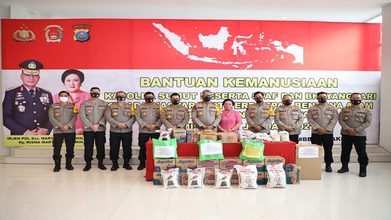 title Polda Sumut Kirimkan Bantuan Kemanusiaan di Sulbar dan Kalsel Polda Sumut Kirimkan Bantuan Kemanusiaan di Sulbar dan Kalsel