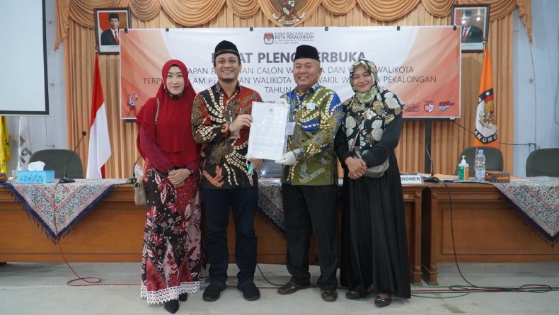 title Sah, Afzan Arslan Djunaid–Salahudin Paslon Terpilih Pilkada Kota Pekalongan Sah, Afzan Arslan Djunaid–Salahudin Paslon Terpilih Pilkada Kota Pekalongan