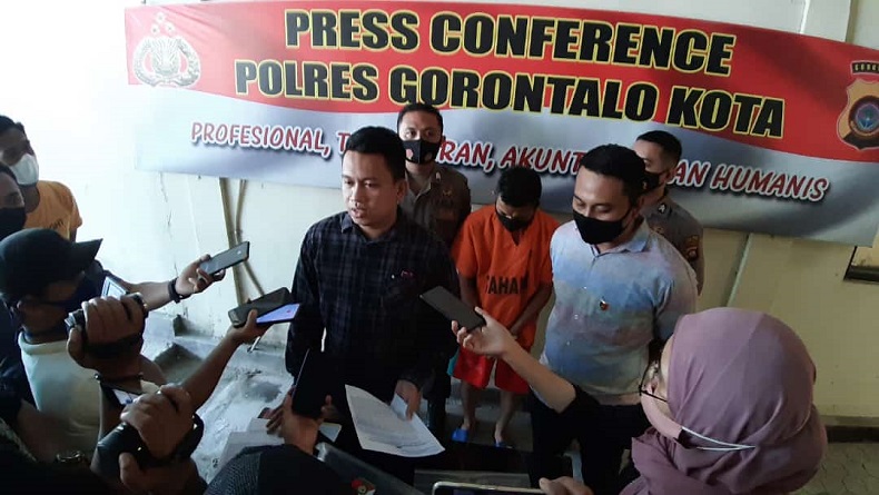 Sakit Hati, Pria di Gorontalo Bunuh Mantan Istri dan Aniaya Suami Barunya 