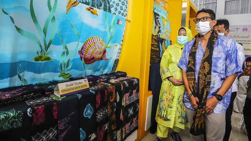 Sandiaga Uno Tinjau Industri Pariwisata Kepulauan Riau - Bagian 1