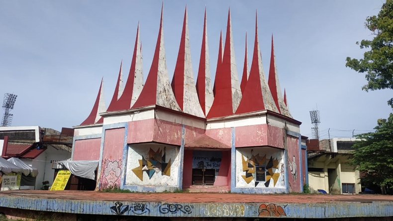 Ditutup, GOR Agus Salim Padang Akan Dijaga Petugas Gabungan