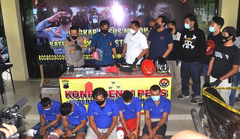 Polisi Bekuk Komplotan Perampok di Semarang, 4 Pelaku Ditembak Dalam Pelarian ke Ciamis