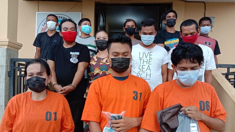 Gerebek Kampung Narkoba di Labuhanbatu, 12 Orang Diamankan Polisi