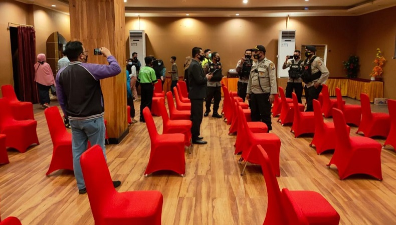 Seminar Kesehatan di Gorontalo Dibubarkan Polisi karena Langgar Prokes