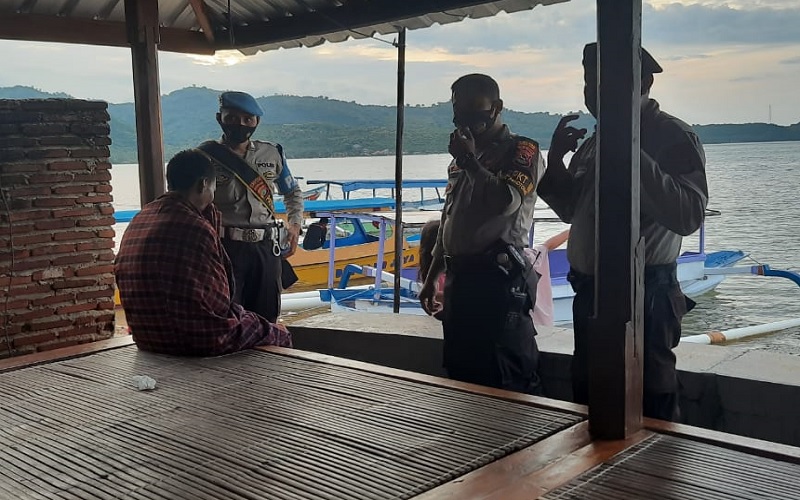 Diduga Depresi, Penumpang Kapal Feri Nekat Ceburkan Diri ke Laut