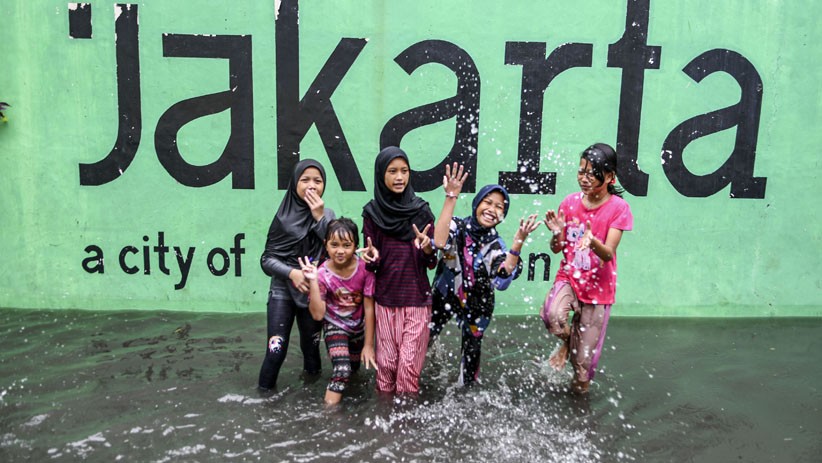 Permukiman Warga Jakarta Selatan Terendam Banjir - Bagian 1