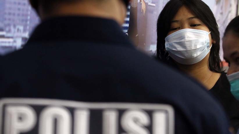 Ini Dia Perempuan Bertato Pelaku Mesum di Halte Bus Kramat Raya - Bagian 5