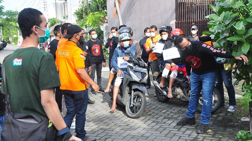 Reka Ulang Aksi Perampokan Uang Setengah Miliar di Semarang - Bagian 2