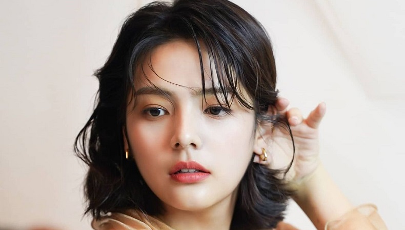 Aktris Song Yoo Jung Meninggal di Usia 27 Tahun, Diduga ...