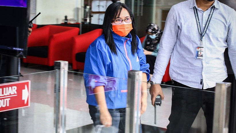 Kasus Suap Bansos Covid, Staf Ahli Kemensos Diperiksa KPK - Bagian 2