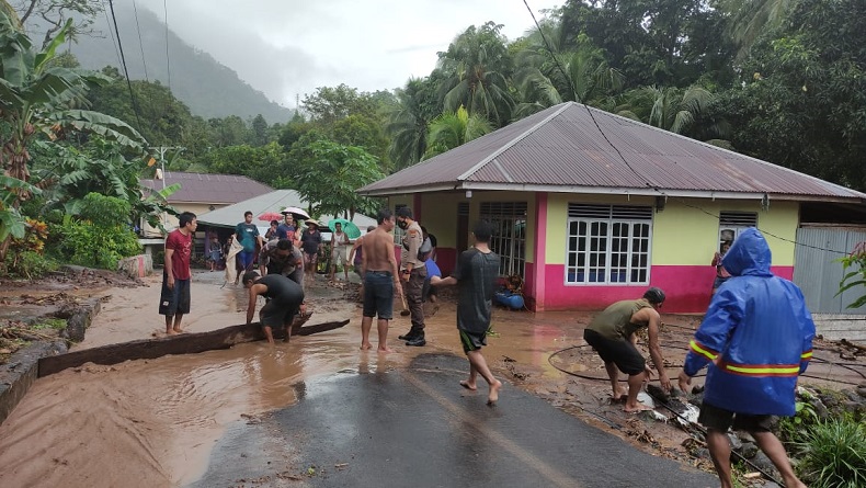Banjir Bandang Hantam Siau Barat Sitaro, Warga Sempat Dengar Suara Gemuruh 