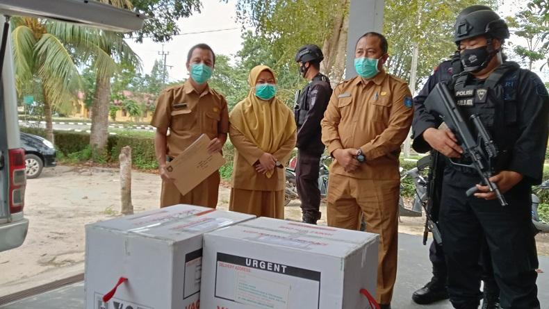 Dinkes Bangka Tengah Terima 2.320 Dosis Vaksin Covid-19 Sinovac