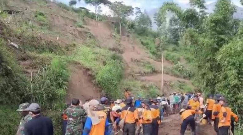 Pulang Bertani, Warga Boyolali Tewas Tertimpa Longsor 