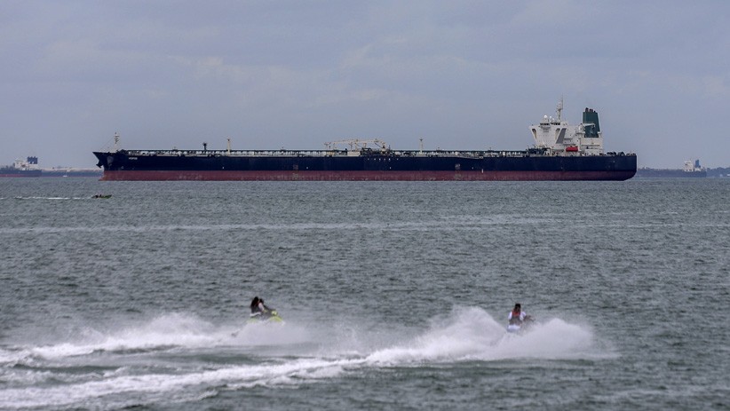 Diamankan Bakamla, Dua Kapal Tanker Iran dan Panama Dibawa ke Batam - Bagian 2