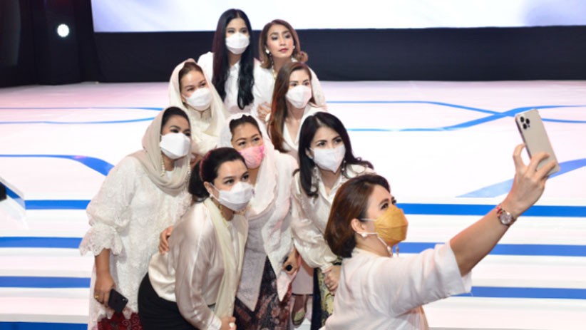 9 Srikandi Pemrakarsa Satukan Doa untuk Negeri - Bagian 4