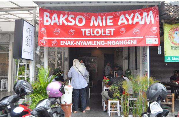 Pandemi Covid-19, Bule Belanda Ini Banting Setir Jualan Mi Ayam