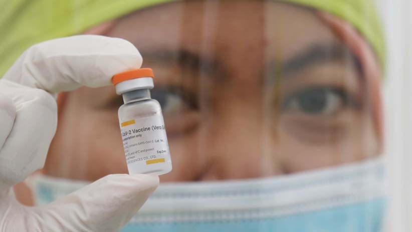 Potret Tenaga Kesehatan Puskesmas Cengkareng Disuntik Vaksin Covid-19 Tahap Dua - Bagian 2