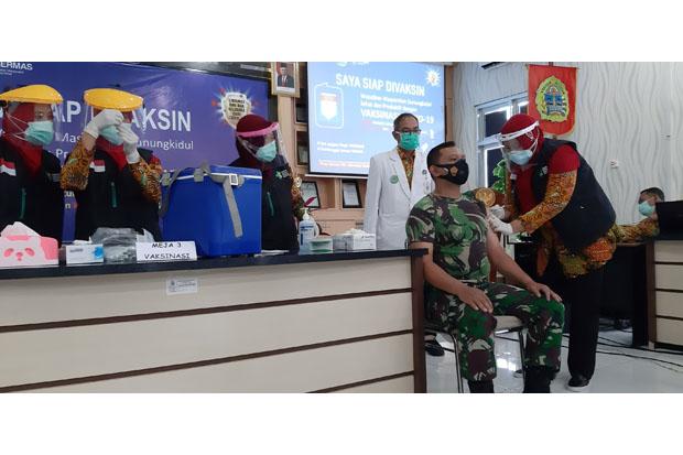 Ikuti Kick Off Vaksinasi, Sejumlah Pejabat di Gunungkidul Justru Naik Tekanan Darahnya