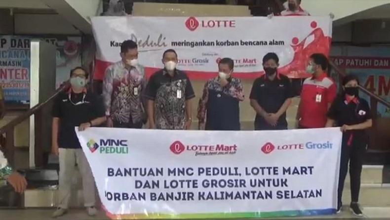 Peduli Korban Banjir, MNC Peduli dan Lotte Mart Salurkan Bantuan di Banjarmasin