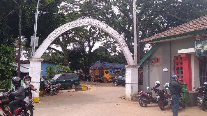 title 153 Makam Covid Dibongkar di TPU Cikadut, Ini Penjelasan Pemkot Bandung 153 Makam Covid Dibongkar di TPU Cikadut, Ini Penjelasan Pemkot Bandung
