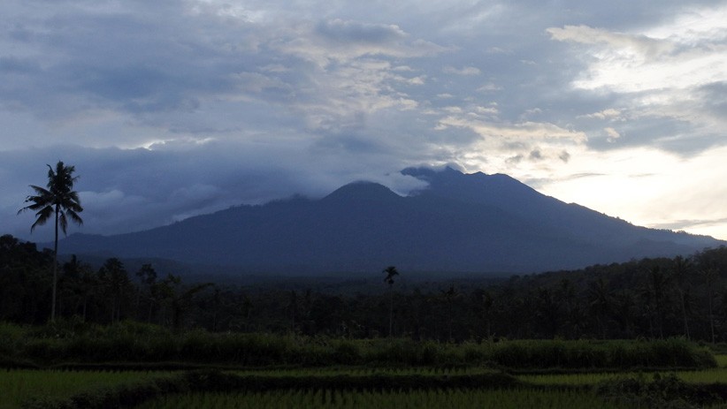 Suara Gemuruh Gunung Raung Terdengar Warga Jember - Bagian 2