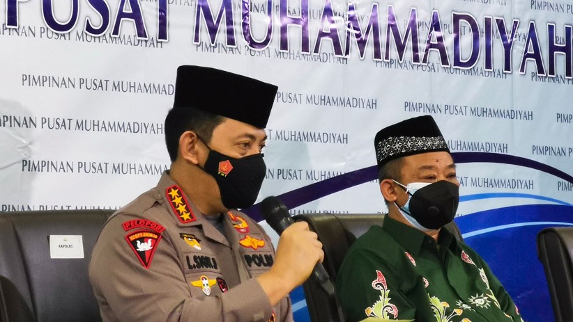 Pakai Kopiah, Kapolri Jenderal Listyo Sigit Prabowo Silaturahmi ke Muhammadiyah - Bagian 3