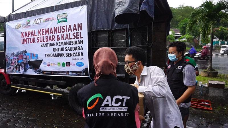 ACT Jateng Kirim Bantuan Gunakan Kapal Kemanusiaan ke Sulbar dan Kalsel