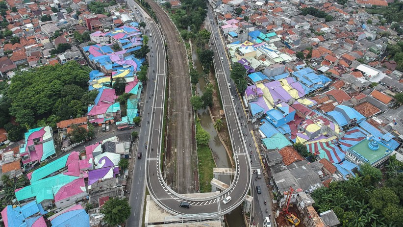 Penampakan dari Udara Fly Over Tapal Kuda Lenteng Agung Mulai Diuji Coba - Bagian 3