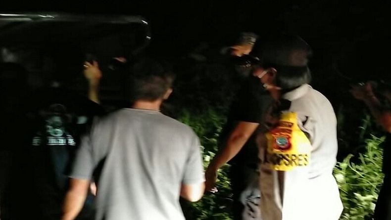 title Jatuh dari Motor saat Bonceng 3, Pelajar di Minahasa Utara Tewas di Jalan Rae Waya Hills Jatuh dari Motor saat Bonceng 3, Pelajar di Minahasa Utara Tewas di Jalan Rae Waya Hills