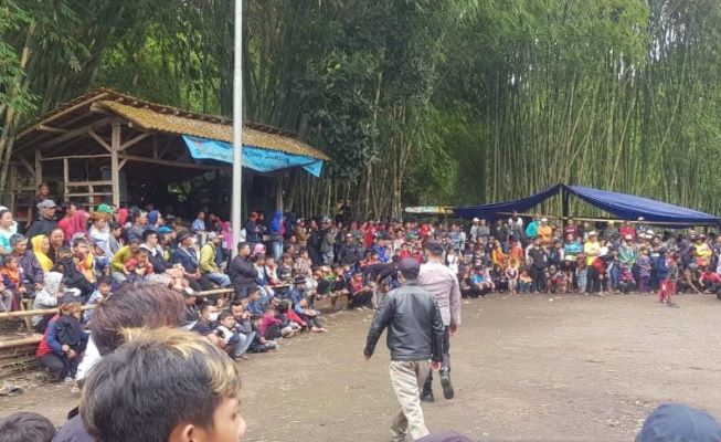 Langgar PPKM, Adu Ketangkasan Domba di Garut Dibubarkan