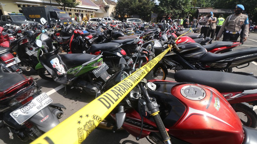 Balap Liar, 236 Sepeda Motor Diamankan Aparat Polres Kediri - Bagian 1