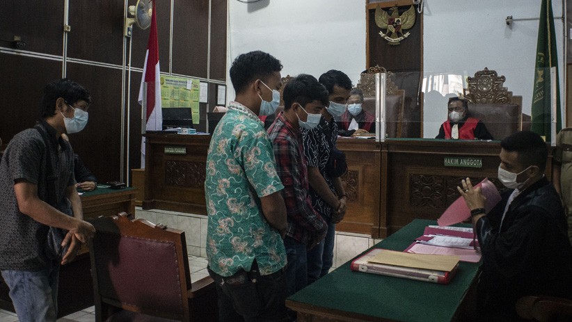 6 Terdakwa Kasus Kebakaran Gedung Kejaksaan Agung Jalani Sidang Perdana - Bagian 1
