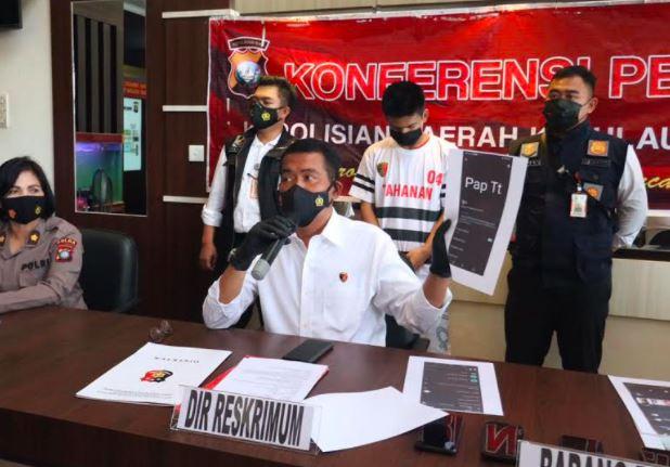 Polisi Tangkap 3 Remaja Admin Grup Video Porno di Batam