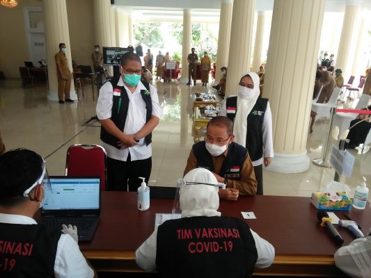 Vaksinasi Covid-19 Tahap 2, Nakes di Majalengka Belum Semuanya Divaksin