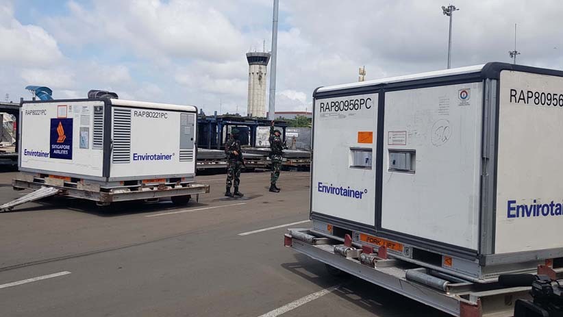 11 Juta Dosis Vaksin Covid-19 Sindovac Tahap 4 Tiba di Bandara Soetta - Bagian 3