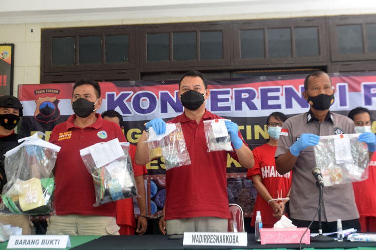 Perangi Narkoba di Awal 2021, Ditresnarkoba Polda Jateng Tangkap 243 Tersangka