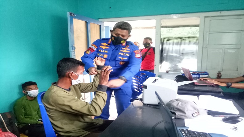 Tim Gabungan Dit Polair Polda Gorontalo Tangkap 3 Nelayan Pelaku Bom Ikan